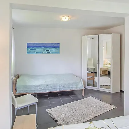 Ferienhaus Wiek Auf Ruegen