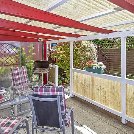Ferienhaus Wiek Auf Ruegen بيت للعطل *